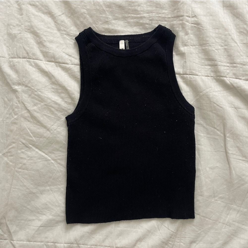 Black Knit Crop Tank